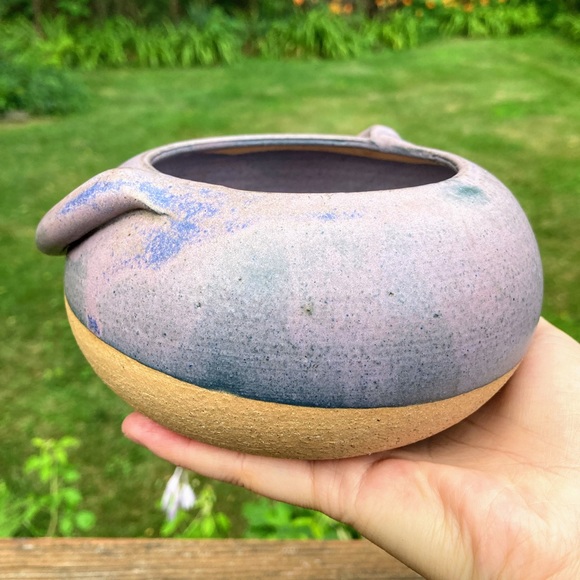 Vintage Depot Creek Pottery Quirky Handmade Artisan Pottery Hands Holding Bowl - Picture 4 of 12